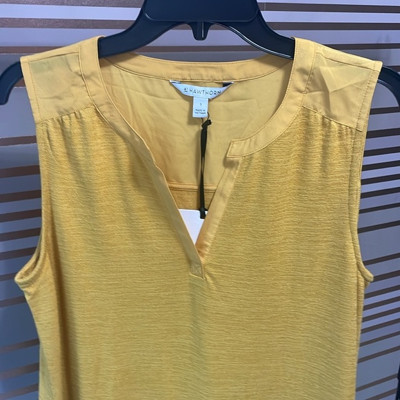 NWT women’s size large golden yellow top by 41 Hawthorn - Picture 2 of 7